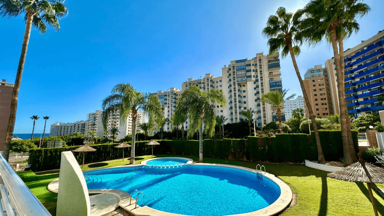 Apartamento con plaza de parking en La Cala de Finestrat