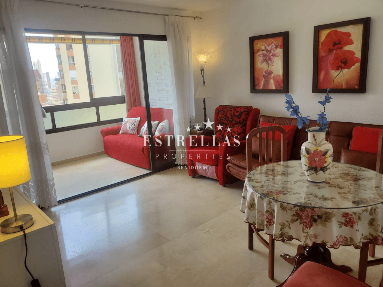 Amplio Apartamento a 400 metros de la Playa LEVANTE en Benidorm