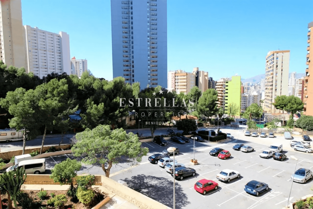 ¡Oferta! Apartamento 3 dormitorios en Benidorm, Zona Rincón de Loix