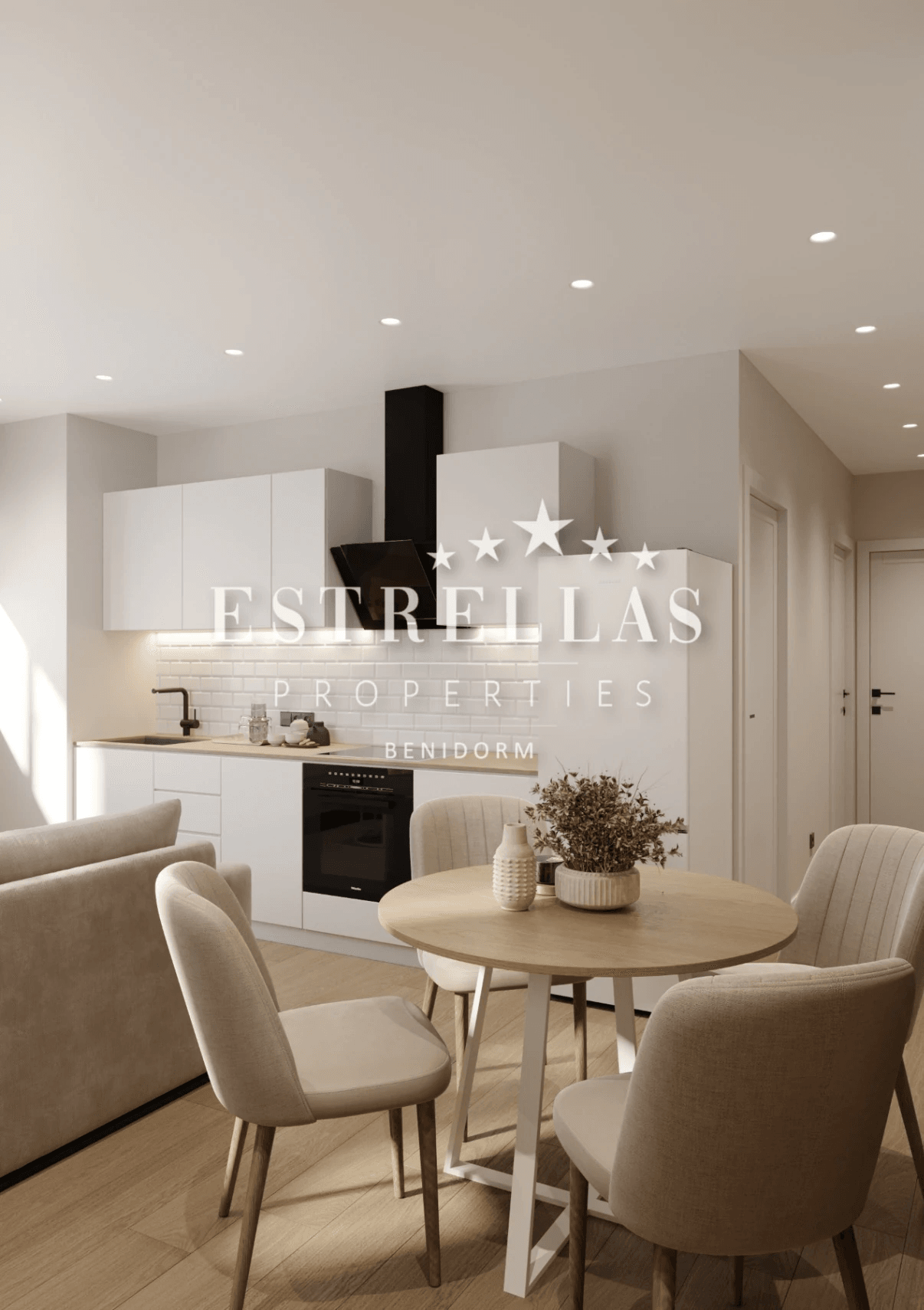 Apartamento reformado con piscina y excelente ubicación cerca de la playa en Benidorm, Costa Blanca