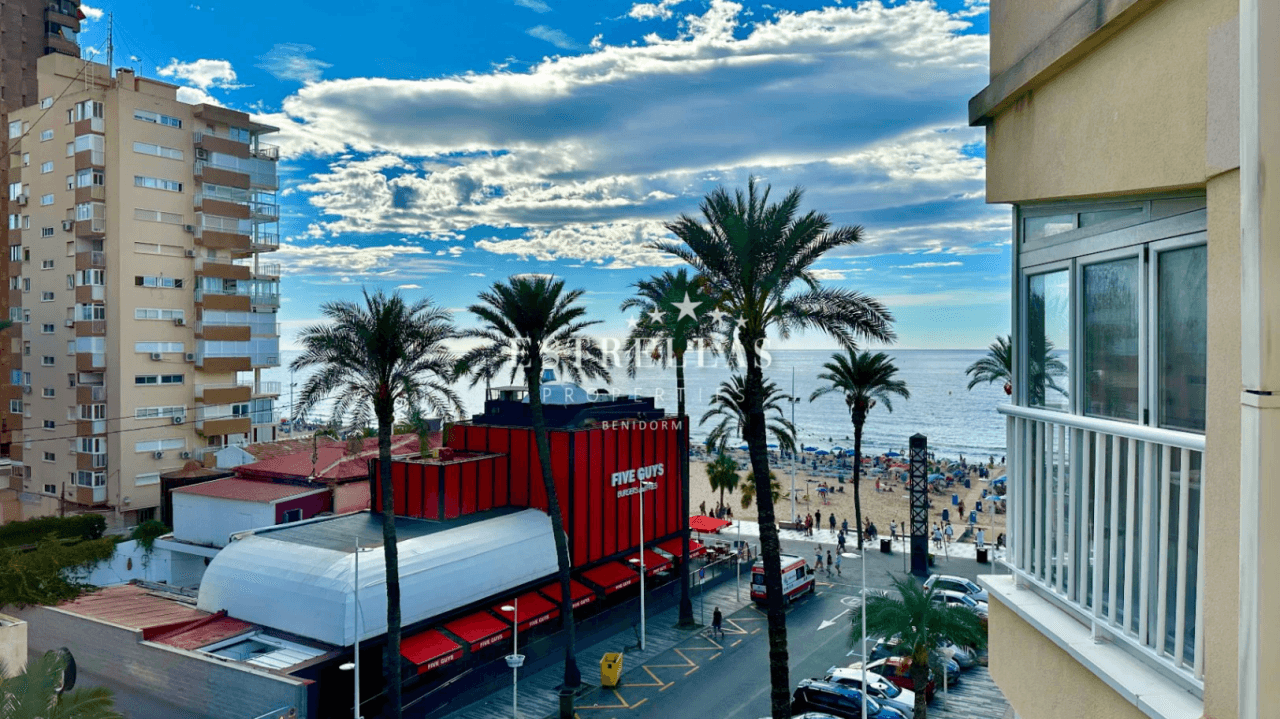 APPARTEMENT en deuxième ligne de la Plage Levante de BENIDORM