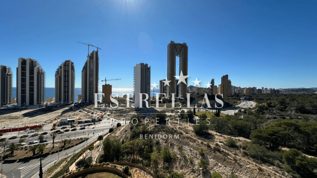 Exclusivo apartamento en Benidorm – Luz, confort y calidad de vida en Via Parque