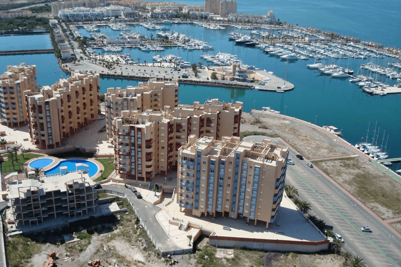Appartement te verkoop in La Manga Del Mar Menor