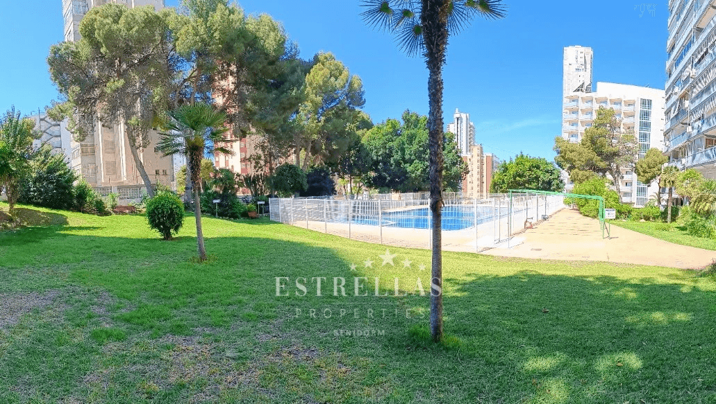 Apartamento a 700 metros de la Playa Levante en BENIDORM
