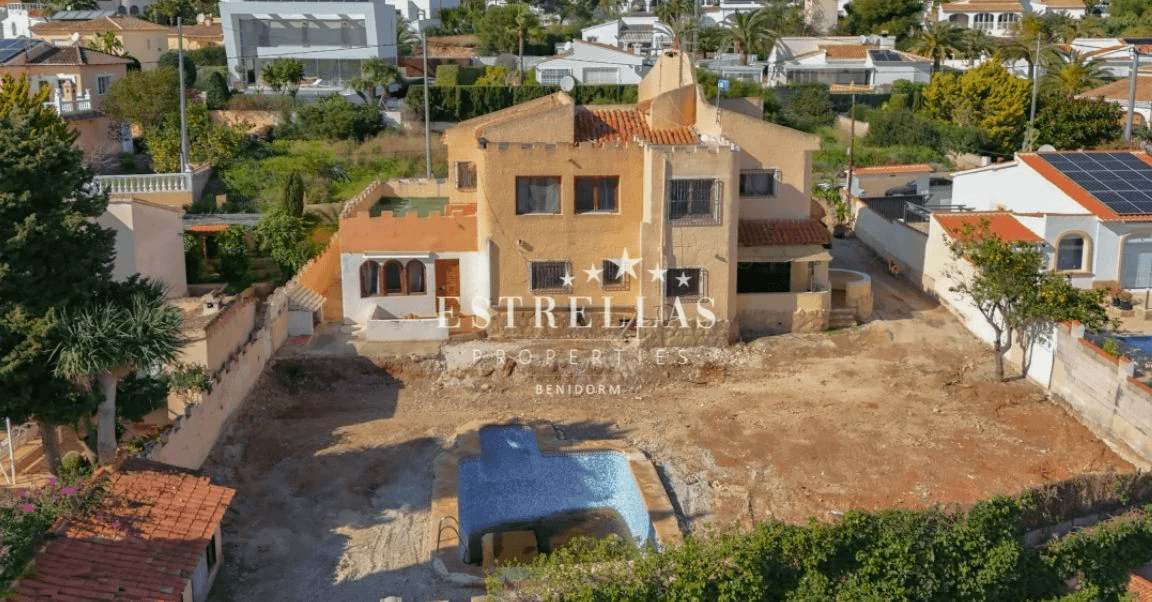 VILLA en Calpe para reformar con alto POTENCIAL