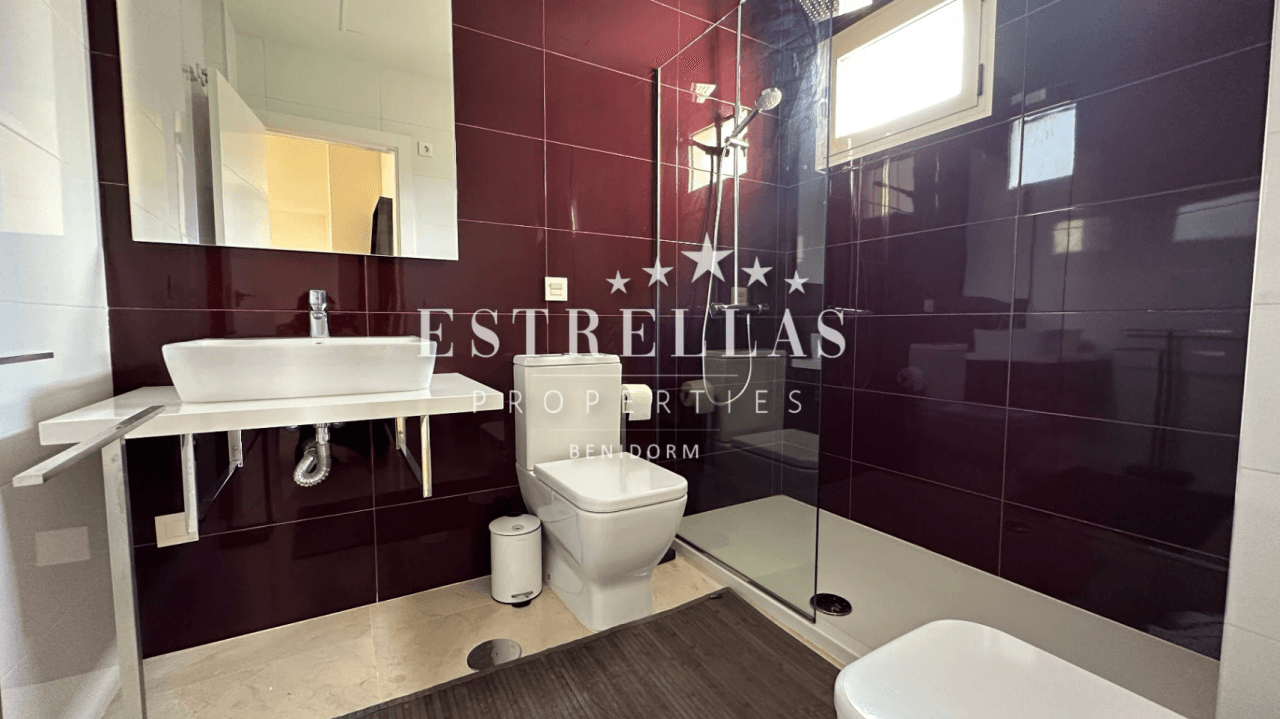 Duplex met uitzicht op zee in Sierra Cortina – 3 terrassen, garage, zwembad | Finestrat