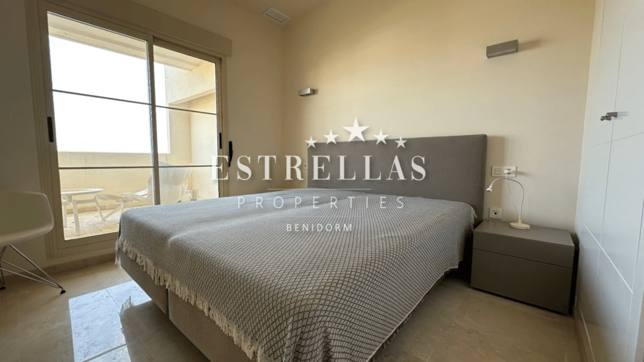 Duplex met uitzicht op zee in Sierra Cortina – 3 terrassen, garage, zwembad | Finestrat