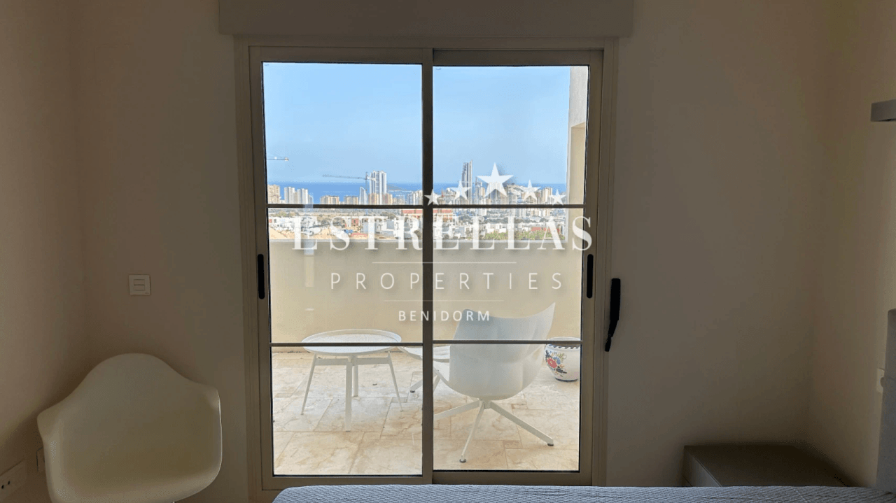 Duplex met uitzicht op zee in Sierra Cortina – 3 terrassen, garage, zwembad | Finestrat
