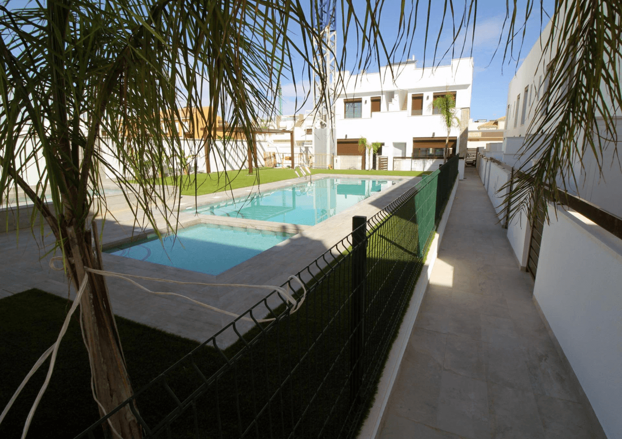 Casa unifamiliar en venta en Pilar De La Horadada