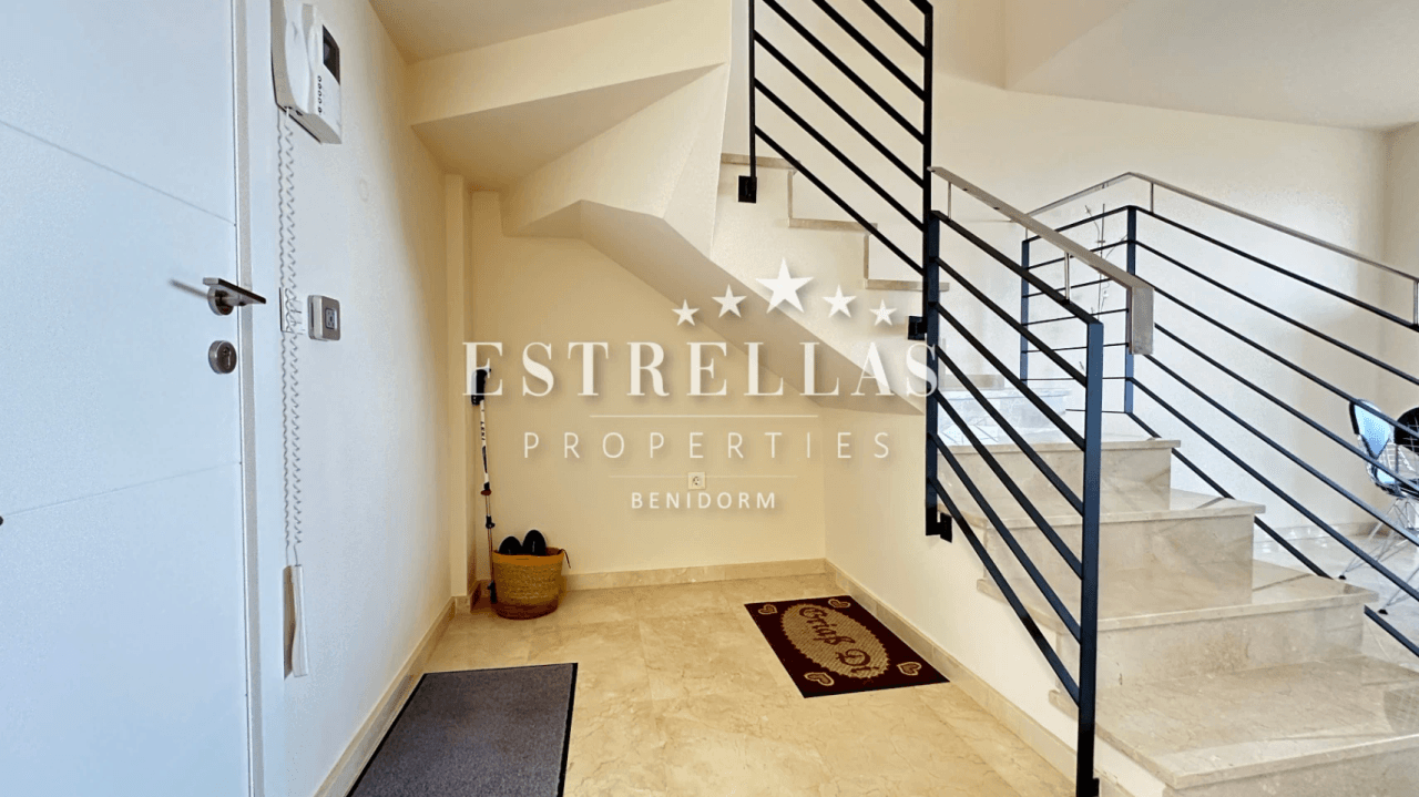 Duplex met uitzicht op zee in Sierra Cortina – 3 terrassen, garage, zwembad | Finestrat