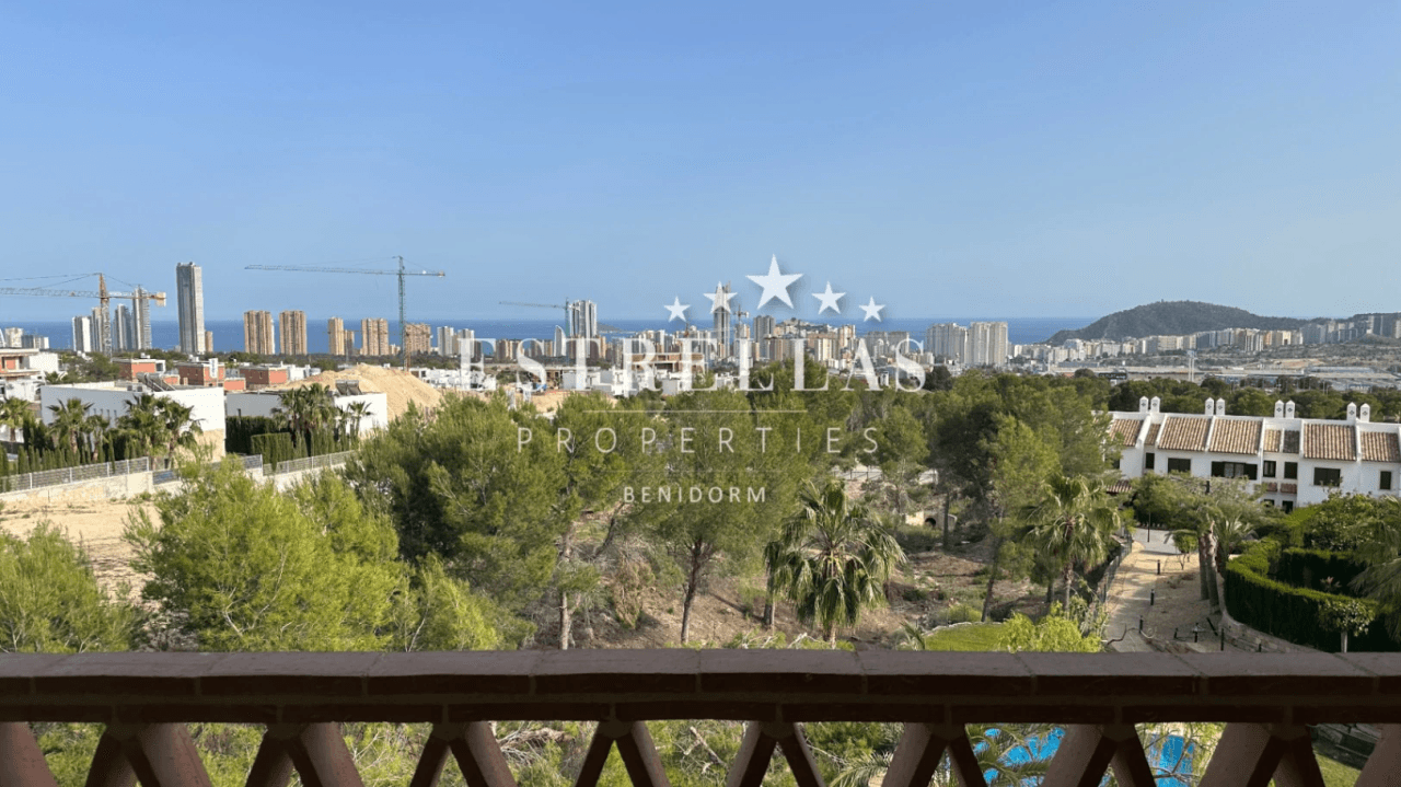 Duplex met uitzicht op zee in Sierra Cortina – 3 terrassen, garage, zwembad | Finestrat