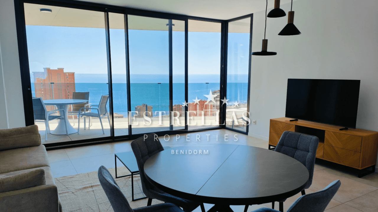 Apartamento con vistas al mar – Playa de Poniente, Benidorm
