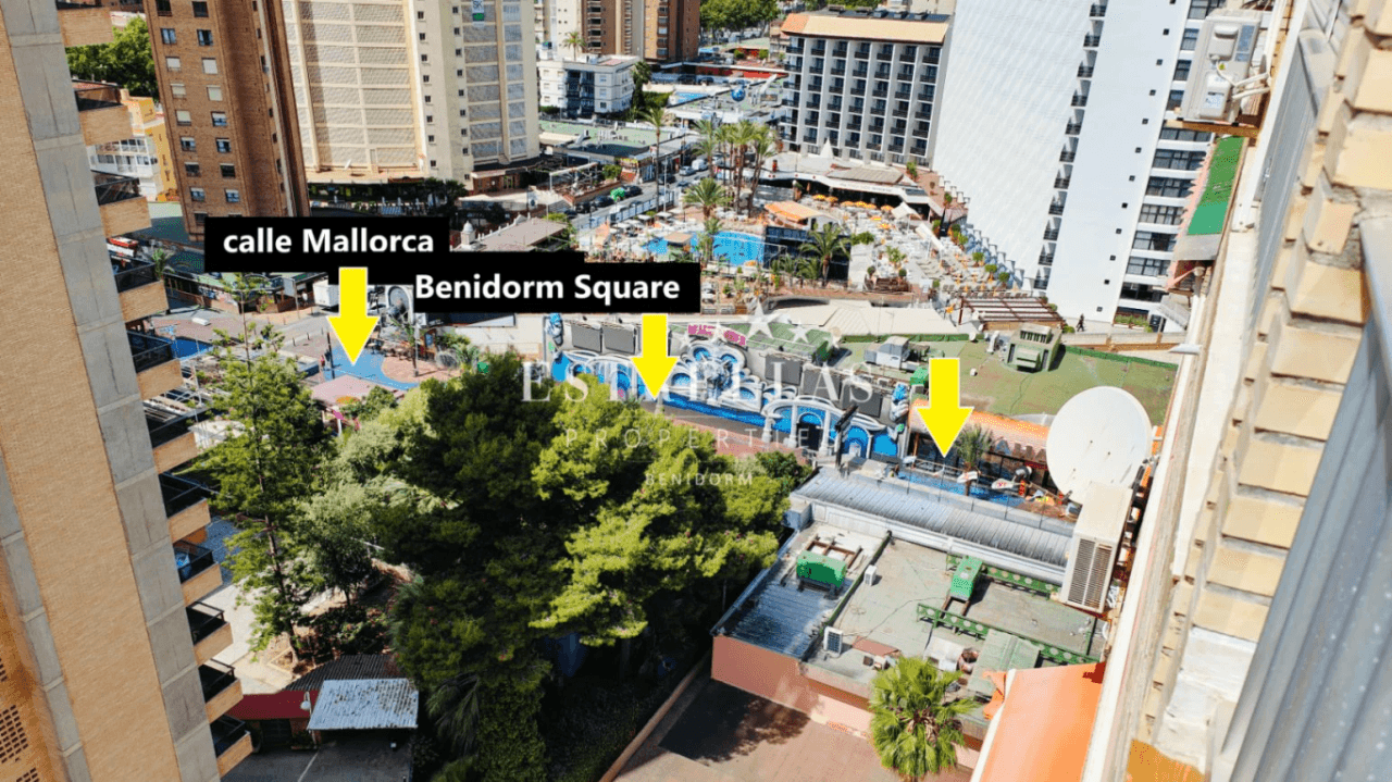 APPARTEMENT AVEC VUES ET EMPLACEMENT EXCEPTIONNEL À BENIDORM - IDÉAL POUR LES INVESTISSEURS !