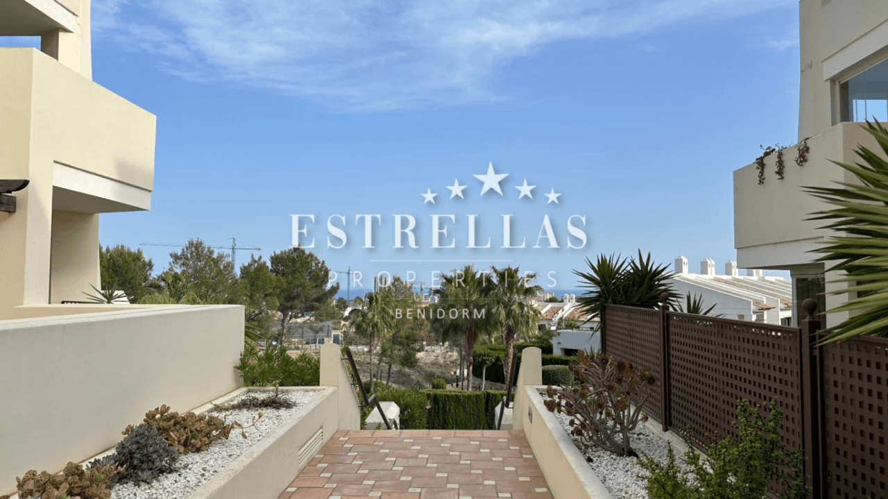 Duplex met uitzicht op zee in Sierra Cortina – 3 terrassen, garage, zwembad | Finestrat