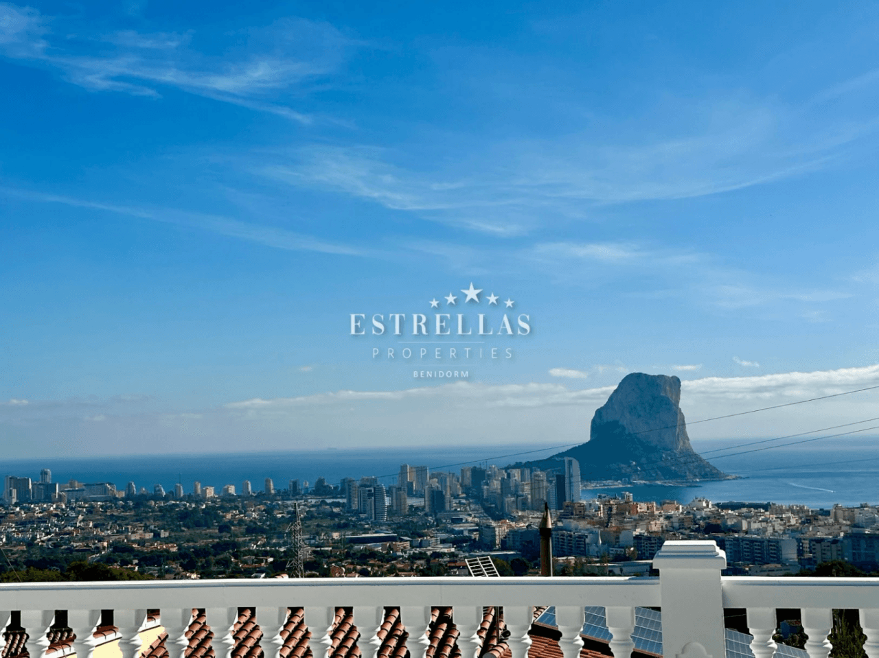 VILLA con vistas Panorámicas al mar en Calpe, Cucarres