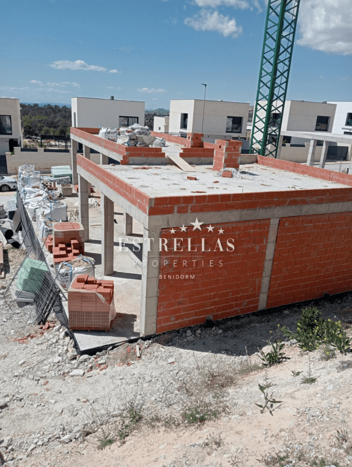 Moderne villa te koop in Finestrat met privézwembad, Smart Home en dicht bij Benidorm
