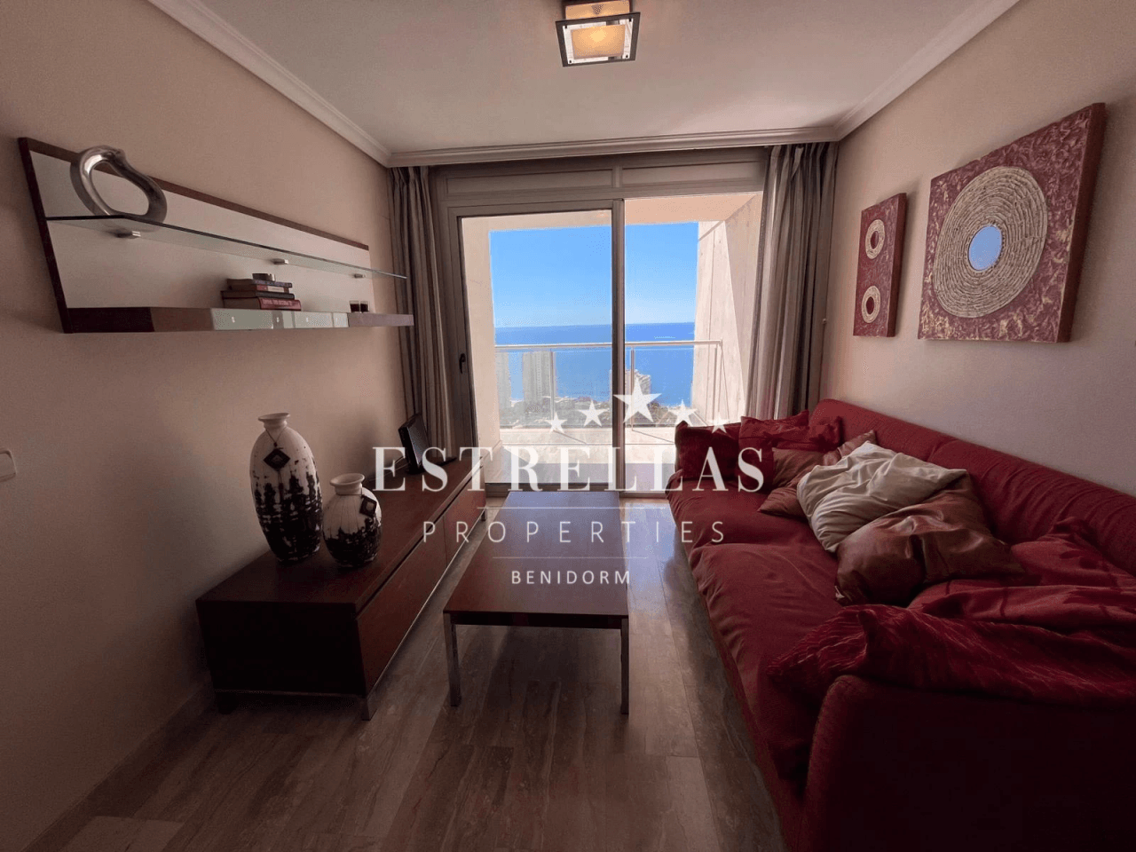 Exclusivo apartamento con vistas al mar parking y trastero en Playa de Poniente, Benidorm