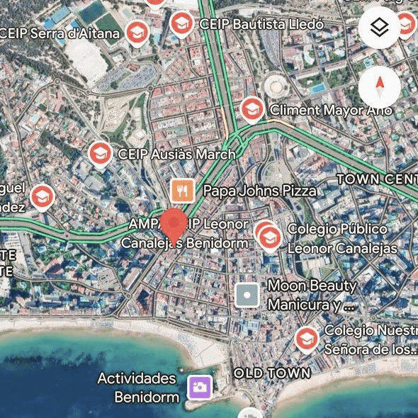 Estudio reformado en Benidorm a 250 metros de Playa de Poniente ideal para inversión en Costa Blanca