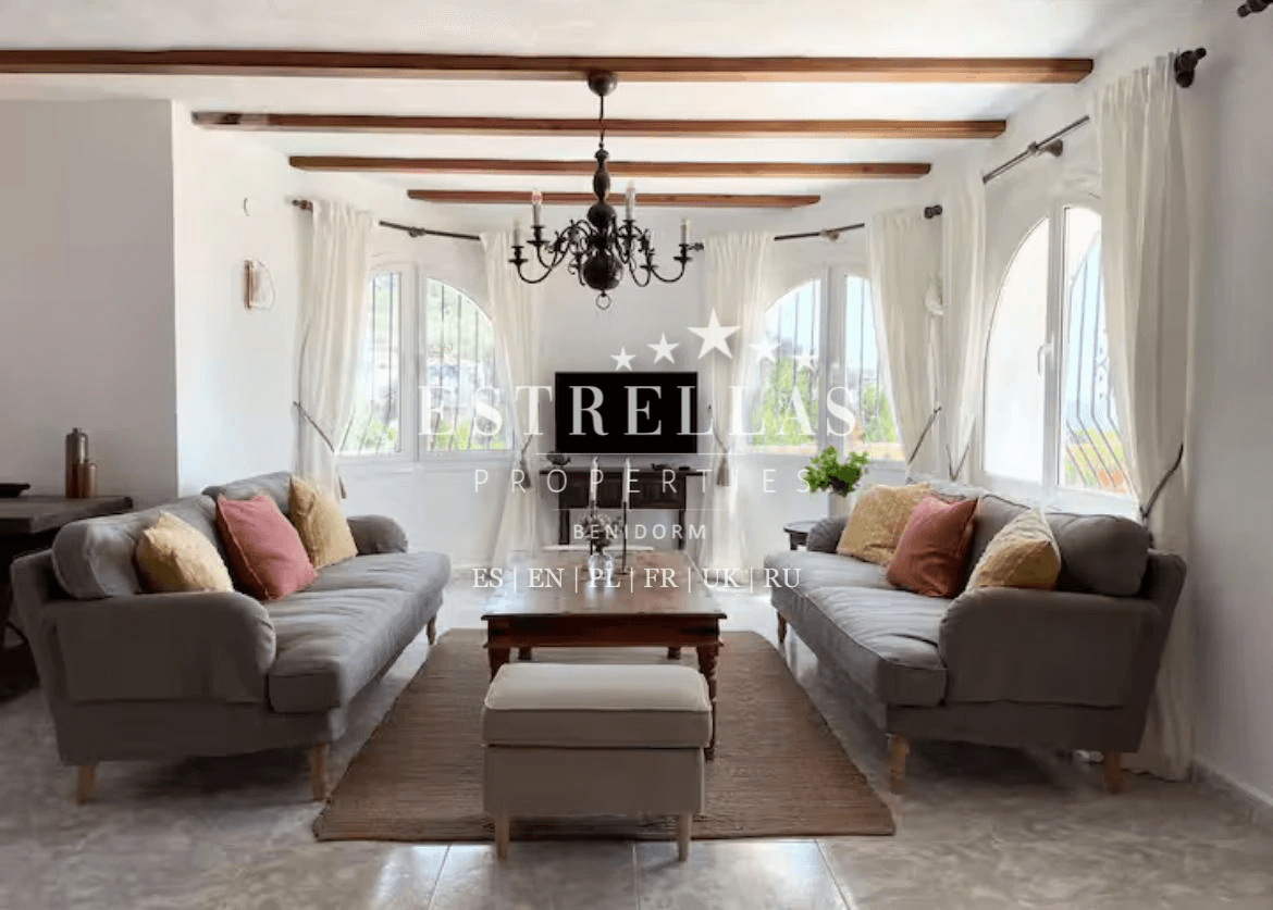 Luxe mediterrane villa met panoramisch uitzicht op zee in Benissa Costa