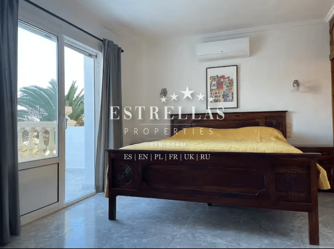Luxe mediterrane villa met panoramisch uitzicht op zee in Benissa Costa