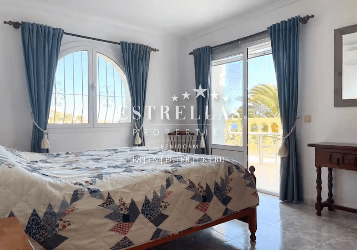 Luxe mediterrane villa met panoramisch uitzicht op zee in Benissa Costa