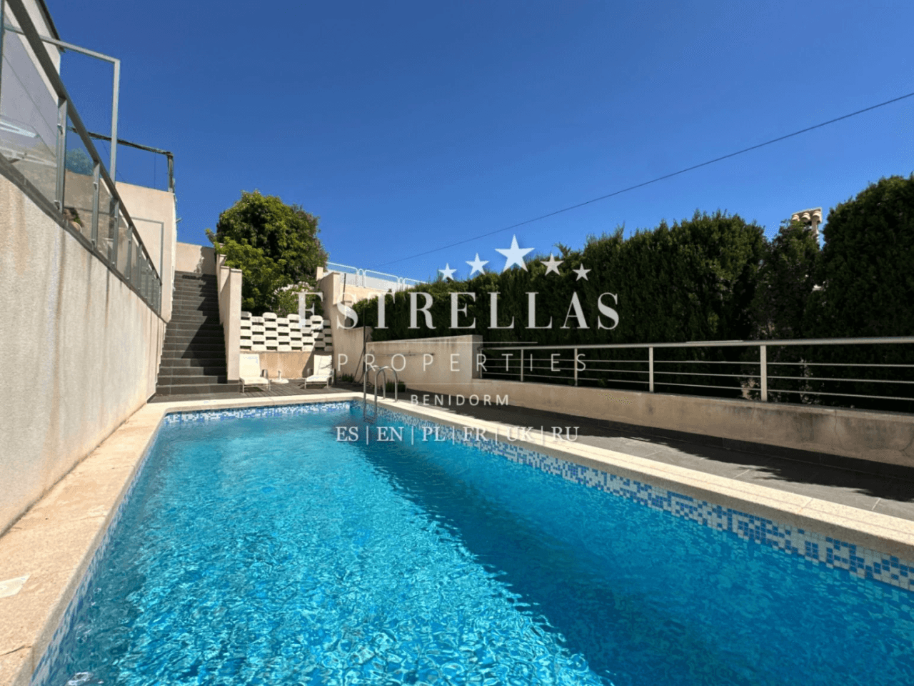 MODERNE Villa met privézwembad en SPECTACULAIRE UITZICHT OP DE ZEE in Montiboli, Villajoyosa