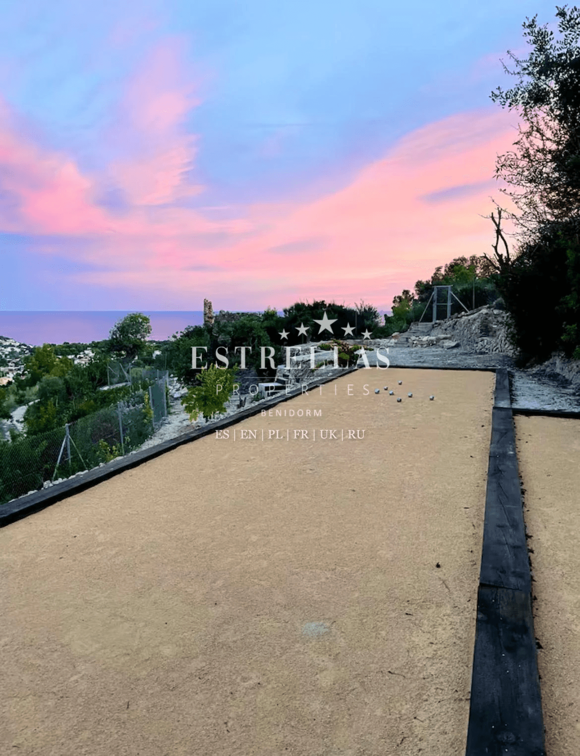 Luxe mediterrane villa met panoramisch uitzicht op zee in Benissa Costa