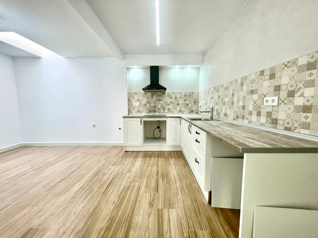 Townhouse en venta en Daya Vieja