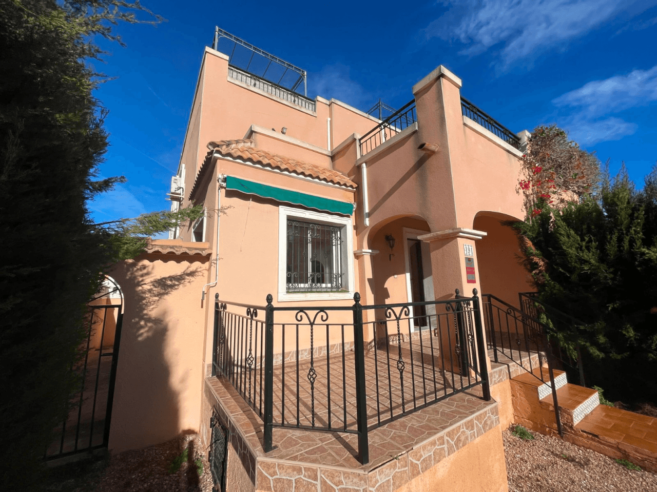 Townhouse til salg i Los Montesinos