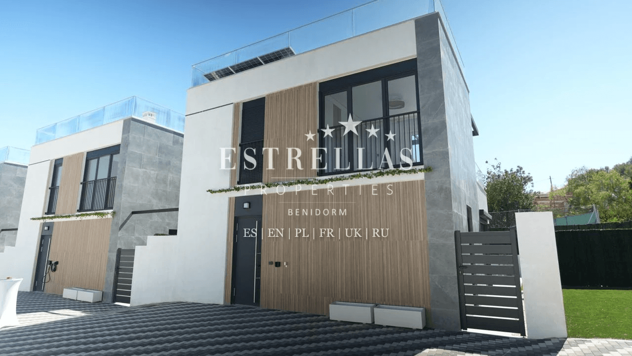 Villa exclusiva con piscina privada y cocina exterior en La Nucía, entre Altea y Benidorm