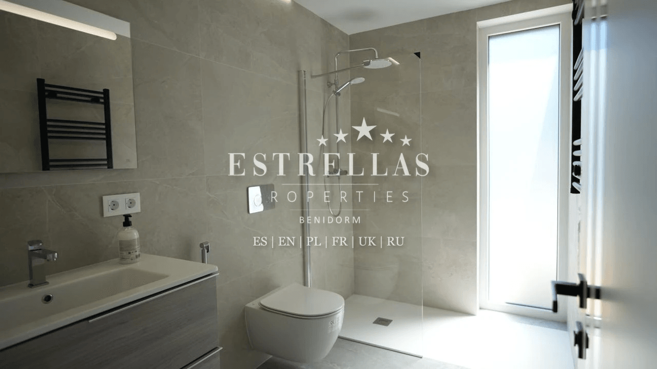 Villa exclusiva con piscina privada y cocina exterior en La Nucía, entre Altea y Benidorm