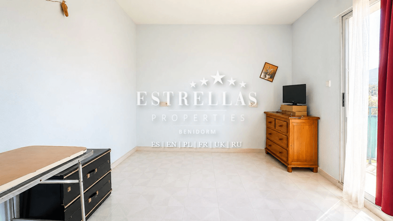 Apartamento en venta en El Albir con dos terrazas, plaza de garaje y vistas a Serra Gelada