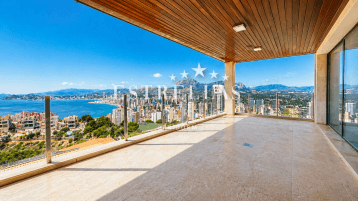 IMPRESIONANTE Villa de LUJO sobre el Mar en zona exclusiva de Benidorm 3